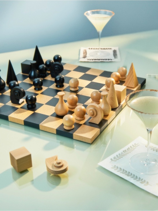 Man Ray Other - Man ray wood chess set